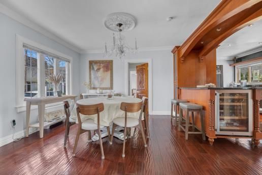 Chandelier, Dining room, Interior, Recessed Lighting, Wood Texture Flooring