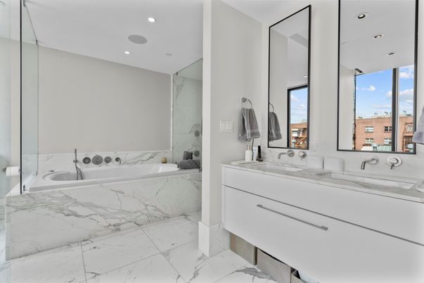 Bathroom, Dual Sink Vanities, Interior, Marble, Recessed Lighting