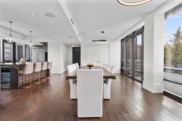 Dining room, Interior, Kitchen, Pendant Lights, Recessed Lighting, Wood Texture Flooring