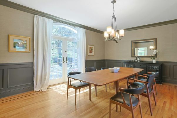 Chandelier, Dining room, Interior, Wood Texture Flooring