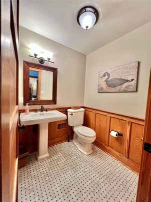 Bathroom, Interior