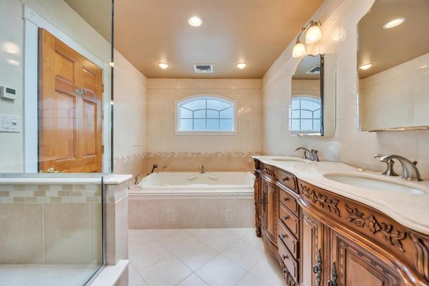 Bathroom, Dual Sink Vanities, Glass Shower, Interior, Recessed Lighting