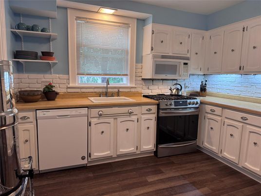Interior, Kitchen, Stainless Steel Appliances, Wood Texture Flooring