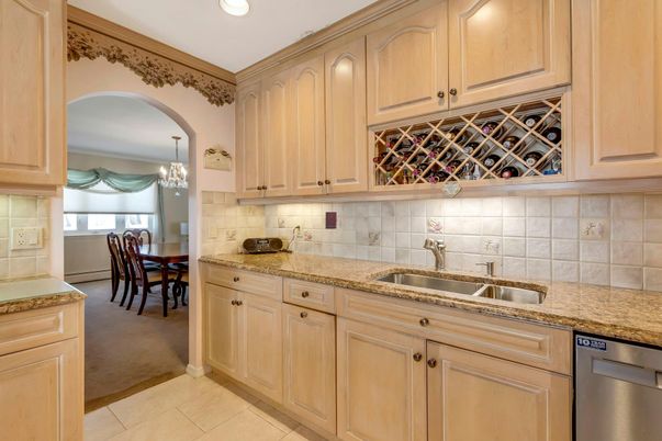 Chandelier, Dining room, Interior, Kitchen, Recessed Lighting