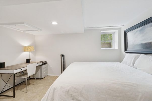 Bedroom, Home Office, Interior, Recessed Lighting