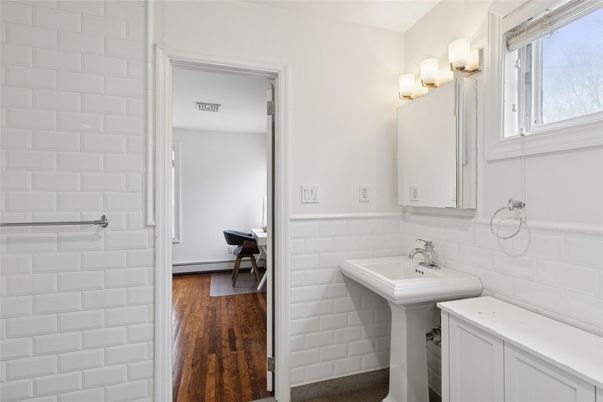 Bathroom, Interior, Wood Texture Flooring