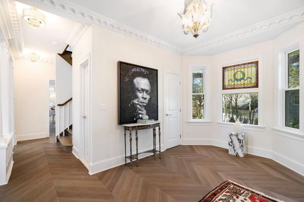 Chandelier, Interior, Wood Texture Flooring