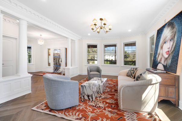 Chandelier, Interior, Living room, Recessed Lighting, Wood Texture Flooring