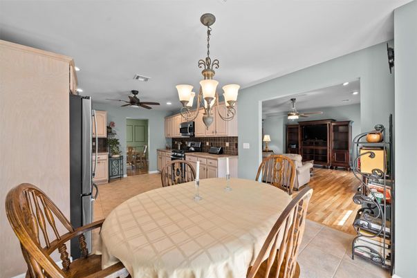 Chandelier, Dining room, Interior, Kitchen, Recessed Lighting, Wood Texture Flooring
