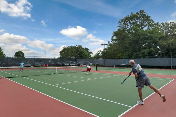 Exterior, Tennis Courts