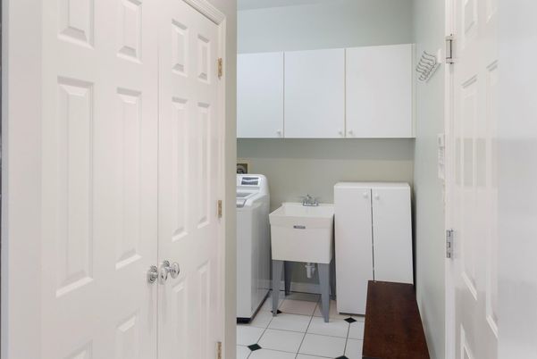 Interior, Washer