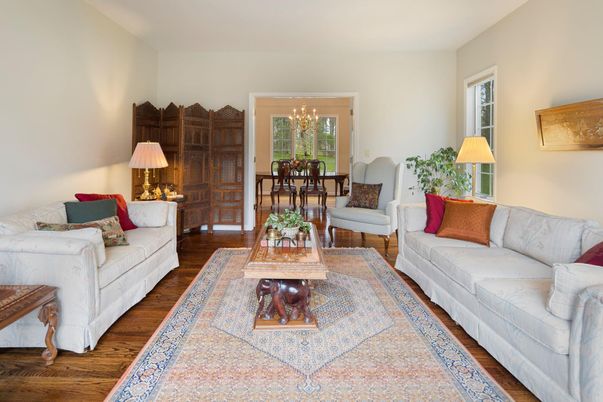 Chandelier, Dining room, Interior, Living room, Wood Texture Flooring