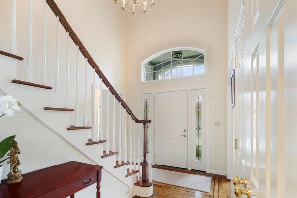 Chandelier, Interior, Wood Texture Flooring