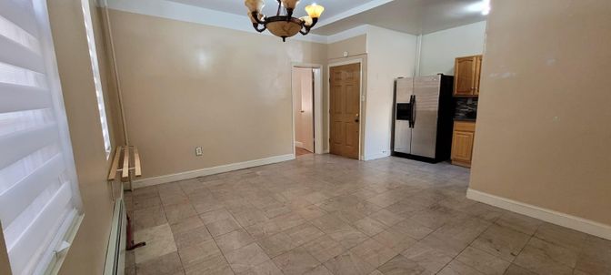 Chandelier, Empty room, Interior, Kitchen