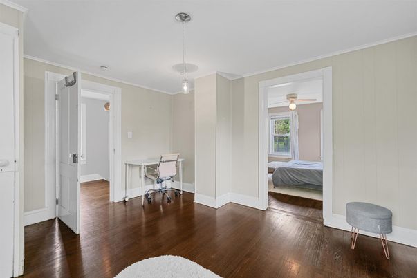 Bedroom, Home Office, Interior, Pendant Lights, Wood Texture Flooring