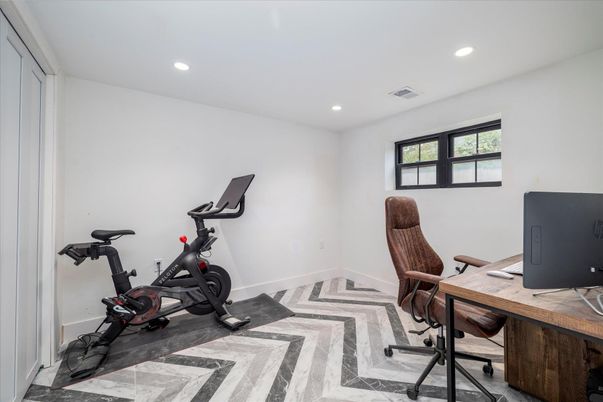 Fitness Equipment, Home Office, Interior, Recessed Lighting