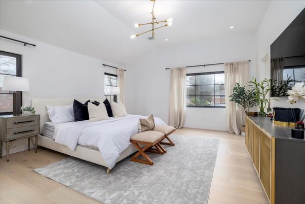 Bedroom, Interior, Pendant Lights, Recessed Lighting, Wood Texture Flooring