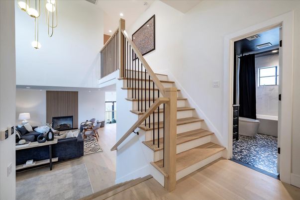 Interior, Living room, Pendant Lights, Recessed Lighting, Wood Texture Flooring