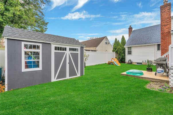 Backyard, Exterior, Playground