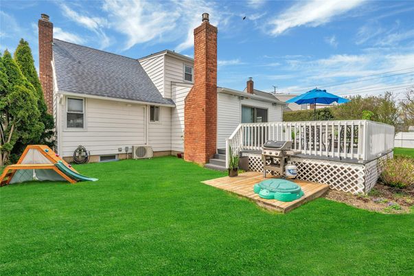 Backyard, Exterior, Playground