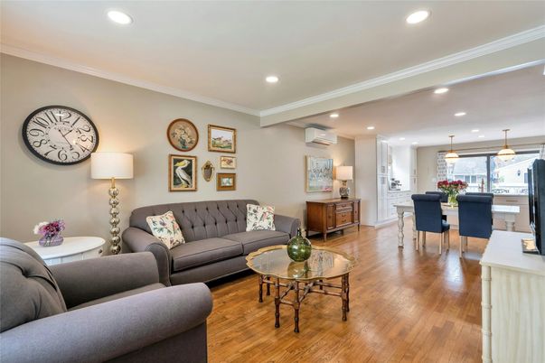 Dining room, Interior, Kitchen, Living room, Pendant Lights, Recessed Lighting, Wood Texture Flooring