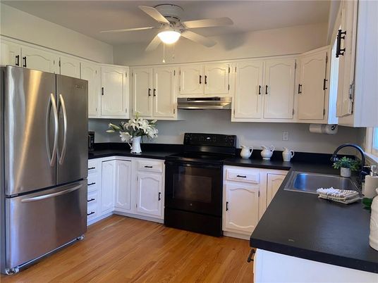 Interior, Kitchen, Stainless Steel Appliances, Wood Texture Flooring