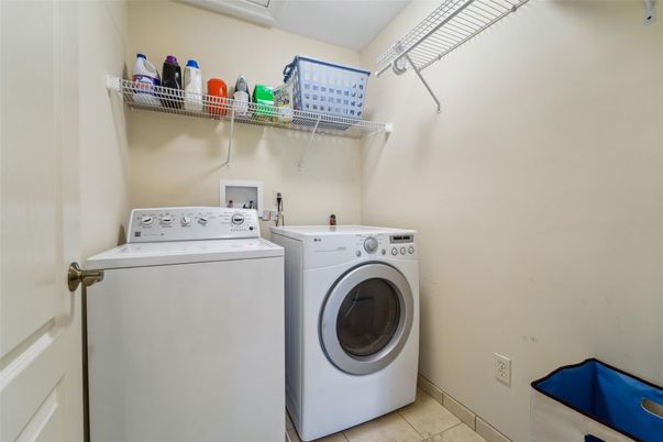 Interior, Washer