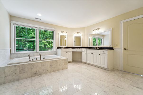 Bathroom, Interior, Marble, Recessed Lighting