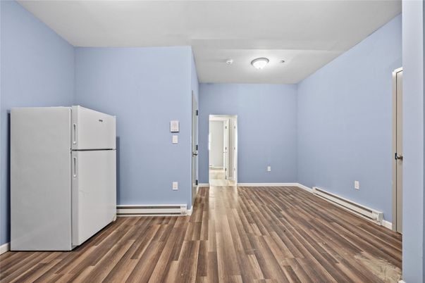 Empty room, Interior, Kitchen, Wood Texture Flooring