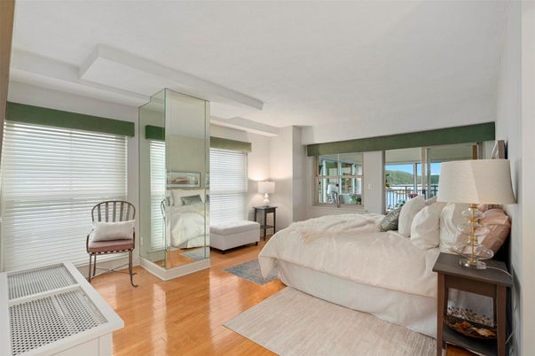 Bedroom, Interior, Water, Wood Texture Flooring