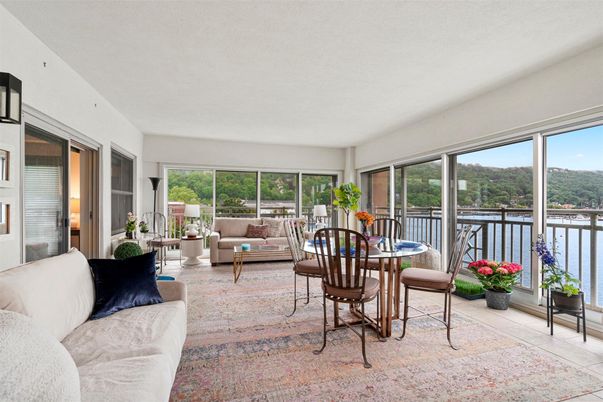 Dining room, Interior, Living room, Sun Room, Water