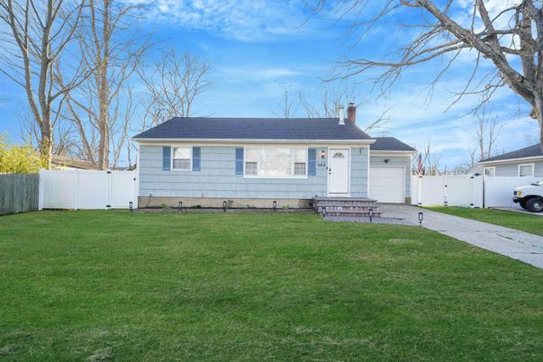 Attached, Backyard, Exterior, Facade, Cape Cod