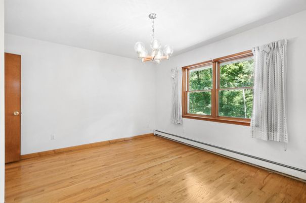 Chandelier, Empty room, Interior, Wood Texture Flooring