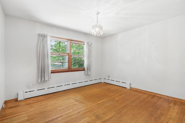 Chandelier, Empty room, Interior, Pendant Lights, Wood Texture Flooring