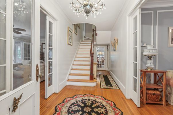 Chandelier, Interior, Wood Texture Flooring