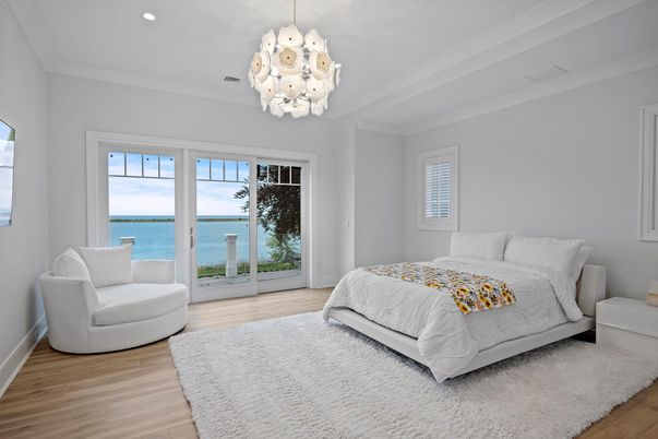 Bedroom, Chandelier, Interior, Recessed Lighting, Water, Wood Texture Flooring