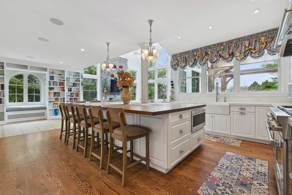 Chandelier, Interior, Kitchen, Recessed Lighting, Wood Texture Flooring