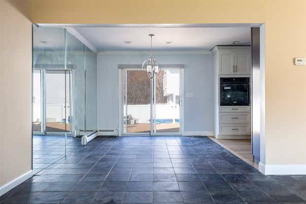 Chandelier, Empty room, Interior, Pendant Lights