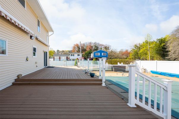 Exterior, Playground