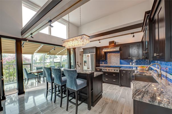Chandelier, Dining room, Interior, Kitchen, Stainless Steel Appliances, Wooden Beams, Wood Texture Flooring