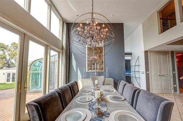 Chandelier, Dining room, Interior, Pendant Lights