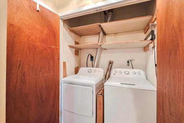 Interior, Utility Closets, Washer