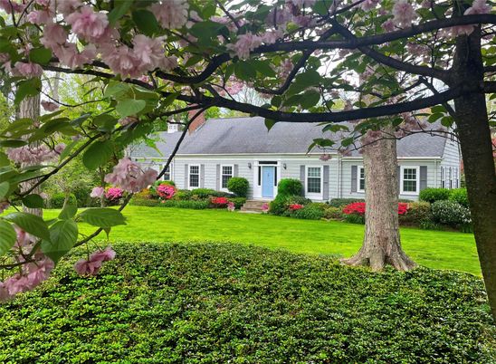 Backyard, Exterior, Facade, Cape Cod