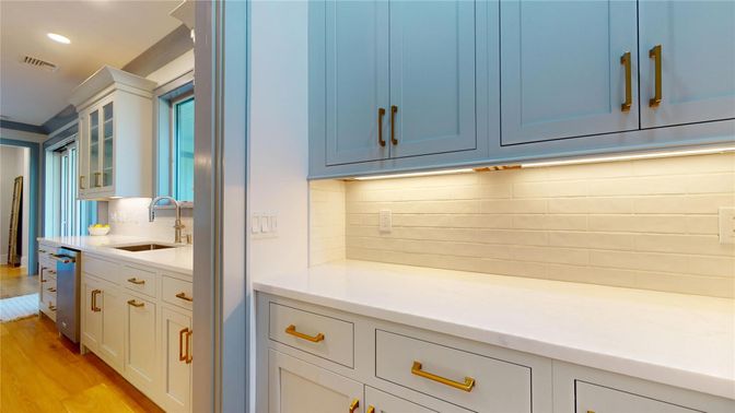 Interior, Kitchen, Recessed Lighting, Wood Texture Flooring