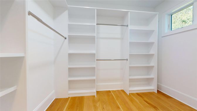 Interior, Walk-in Closets, Wood Texture Flooring