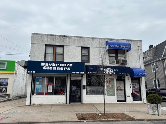 Exterior, Facade, None
