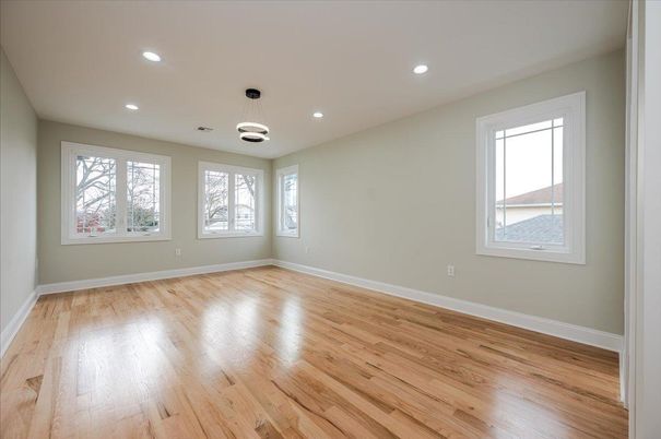 Empty room, Interior, Pendant Lights, Recessed Lighting, Wood Texture Flooring