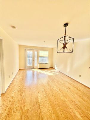 Empty room, Interior, Pendant Lights, Wood Texture Flooring