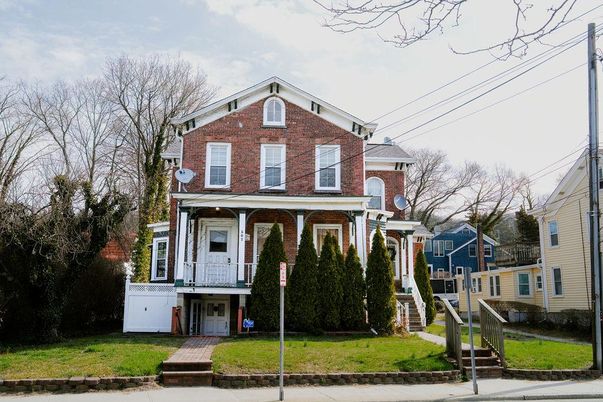 Exterior, Facade, Brick Facade, Queen Anne Victorian