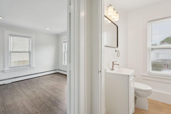 Bathroom, Interior, Recessed Lighting, Wood Texture Flooring
